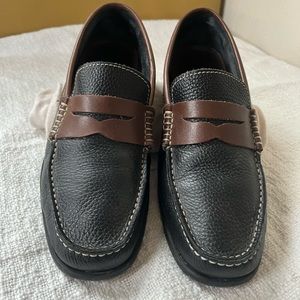 Florsheim penny loafer, size 9D, very good shape